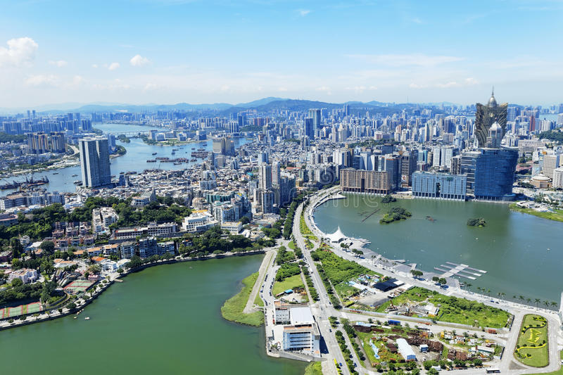 macau-cityecape-day-view-tower-42747876